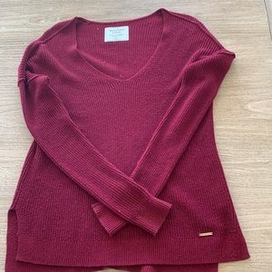 Abercrombie & Fitch burgundy v-neck sweater